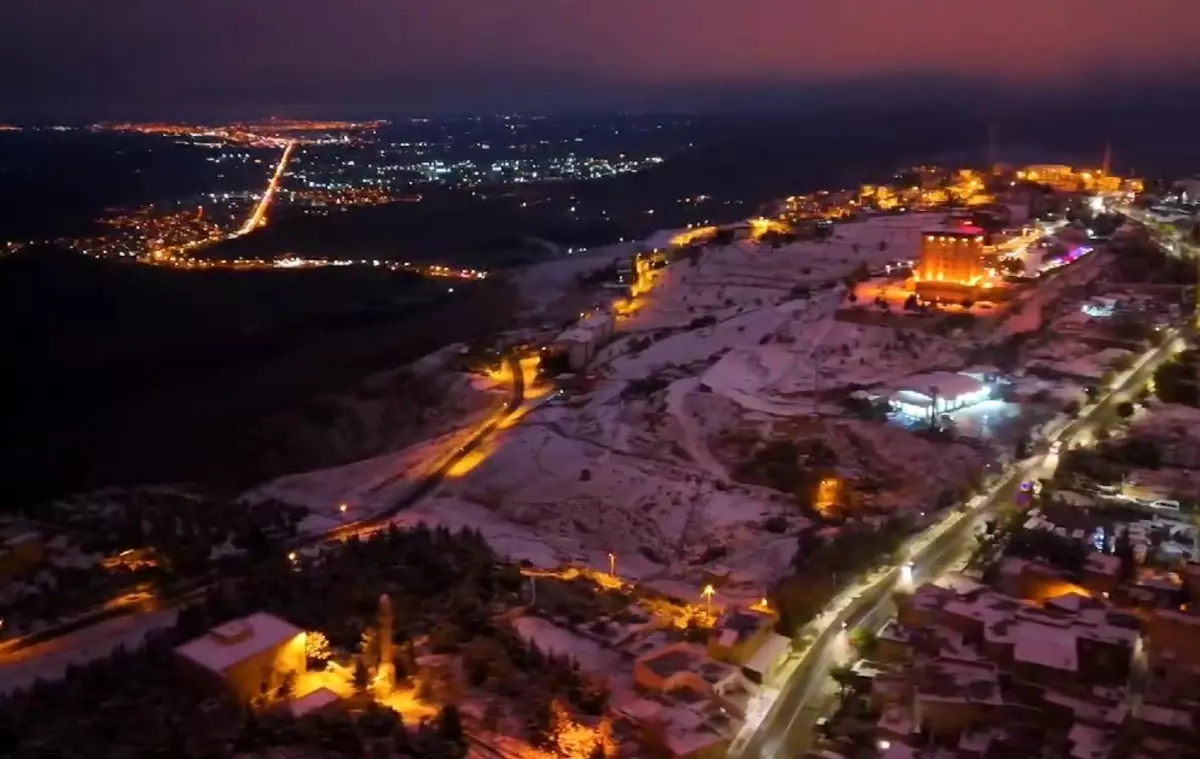 Mardin’e İlk Kar Yağdı