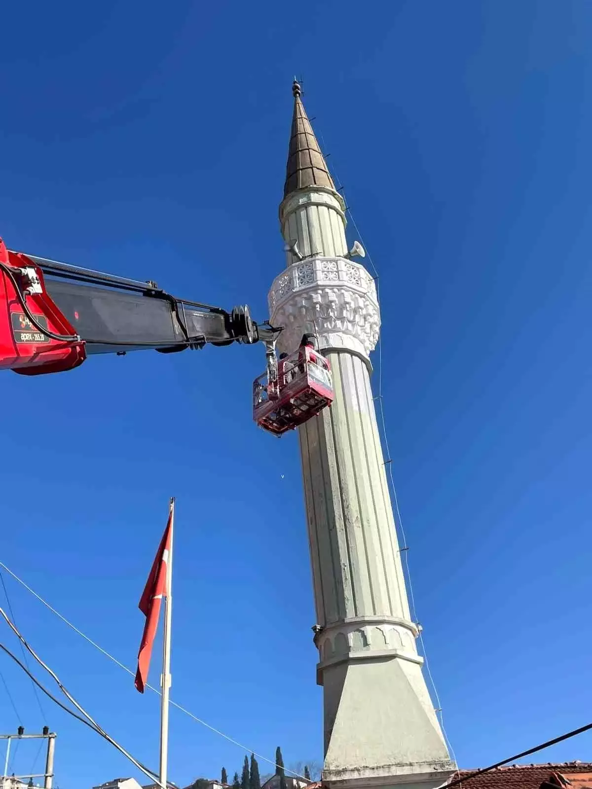 Bağlar Yolu Cami’nin Yenileme Çalışmaları Tamamlandı